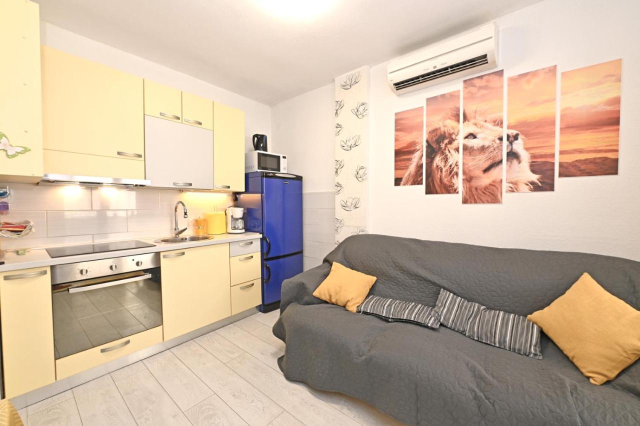 Apartman Blaz Apartment Poreč Exterior foto